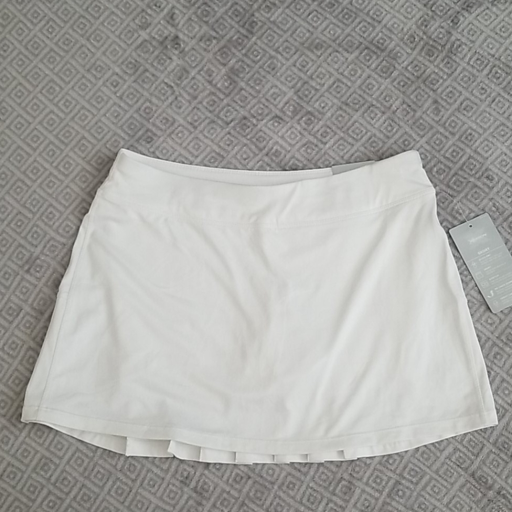 NWT Xersion Quick-Dri No Chafe Skort